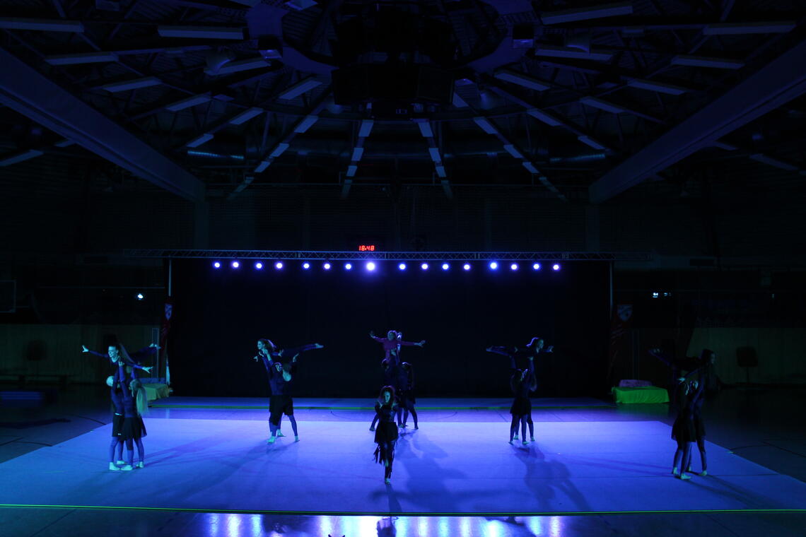 Showteam Illusion Showteam Illusion